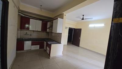 Kitchen Image of 910 Sq.ft 2 BHK Apartment / Flat for rent in Panchsheel Hynish, Noida Extension Greater Noida for Rs. 18500