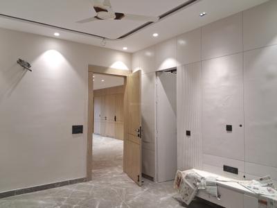 Bedroom Image of 2700 Sq.ft 4 BHK Builder Floor for sale in Paschim Vihar New Delhi for Rs. 62500000