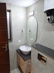 Bathroom Image of 270 Sq.ft 1 RK Apartment / Flat for rent in Sector 67 Gurgaon for Rs. 23000
