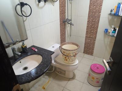 Image of 2160 Sq.ft 4 BHK Apartment / Flat for sale in Saya Zenith, Indirapuram, Ghaziabad for Rs. 30000000