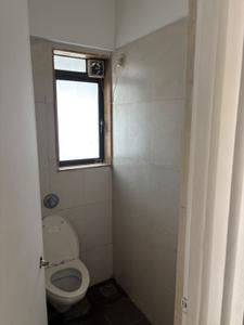 Bathroom Image of 585 Sq.ft 1 BHK Apartment / Flat for rent in Lodha Casa Bella Gold, Palava Phase 1 Thane for Rs. 14000