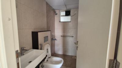 Image of 1015 Sq.ft 2 BHK Apartment / Flat for rent in Godrej Hillside 1, Mahalunge, Pune for Rs. 32000