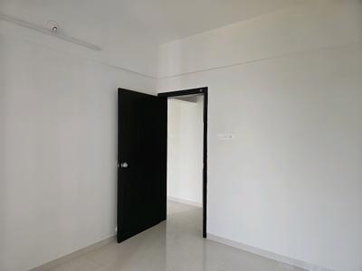 Bedroom Image of 810 Sq.ft 2 BHK Apartment / Flat for rent in Kharadi Pune for Rs. 36000