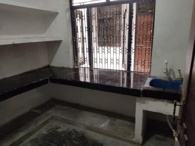 Kitchen Image of 1200 Sq.ft 2 BHK Independent House for rent in Teliarganj Allahabad for Rs. 14000