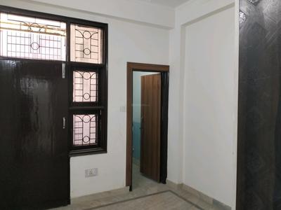 Bedroom Image of 900 Sq.ft 2 BHK Apartment / Flat for sale in Shalimar Garden Ghaziabad for Rs. 4875000