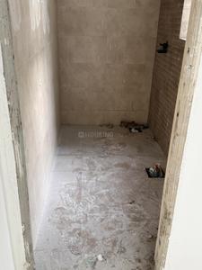 Bathroom Image of 650 Sq.ft 1 BHK Apartment / Flat for sale in Gagan Aviva, Kesnand Pune for Rs. 3270000
