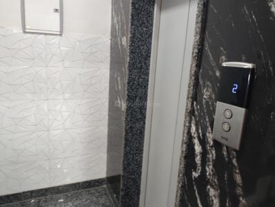 Image of 1200 Sq.ft 3 BHK Builder Floor for rent in Preet Vihar, New Delhi for Rs. 37000
