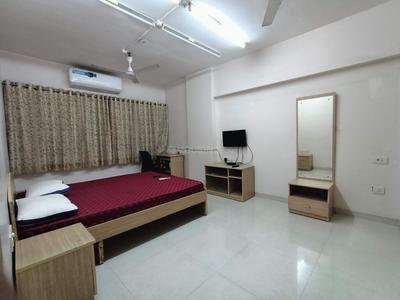 1 RK Studio