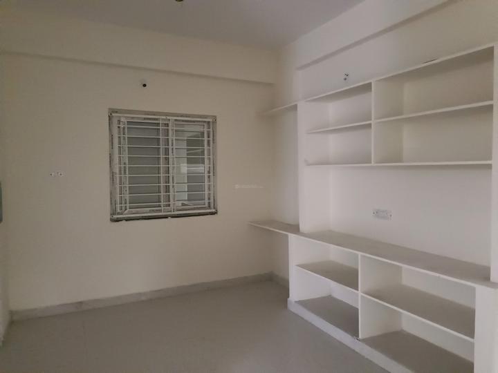 Sriven tulip Main Image 1