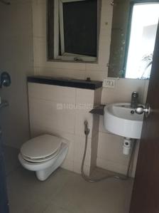 Bathroom Image of 950 Sq.ft 2 BHK Apartment / Flat for sale in Runwal The Orchard Residency, Ghatkopar West Mumbai for Rs. 23500000