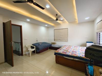 Bedroom Image of 2500 Sq.ft 5 BHK Apartment / Flat for sale in Darshanam Club Life, Undera Vadodara for Rs. 25000000