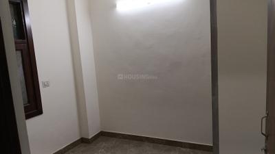Bedroom Image of 750 Sq.ft 2 BHK Builder Floor for rent in Sector 19 Dwarka New Delhi for Rs. 25000
