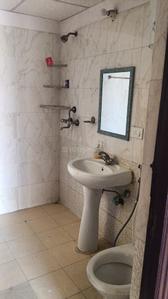 Image of 1500 Sq.ft 3 BHK Apartment / Flat for rent in Gardenia Golf City, Sector 75, Noida for Rs. 35000