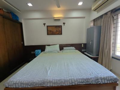 Bedroom Image of 2430 Sq.ft 4 BHK Apartment / Flat for sale in Prahlad Nagar Ahmedabad for Rs. 32200000