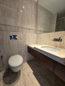 Image of 1400 Sq.ft 3 BHK Apartment / Flat for rent in Seasons Residency, Santacruz West, Mumbai for Rs. 250000