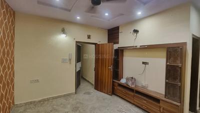 Bedroom Image of 850 Sq.ft 3 BHK Apartment / Flat for sale in Shahdara New Delhi for Rs. 6000000
