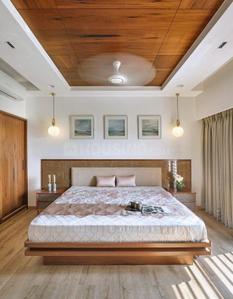 Bedroom Image of 2500 Sq.ft 4 BHK Builder Floor for sale in Sector 105 Noida for Rs. 7600000
