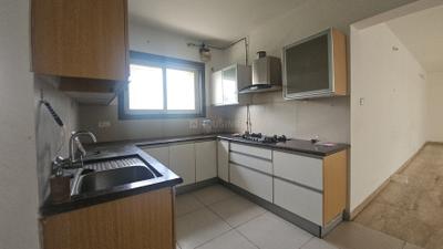 Kitchen Image of 2200 Sq.ft 3 BHK Apartment / Flat for rent in Marvel Zephyr, Kharadi Pune for Rs. 70000