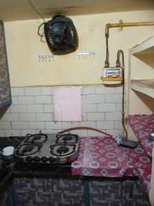 Kitchen Image of 540 Sq.ft 1 BHK Independent House for rent in Dashrath Puri New Delhi for Rs. 10000