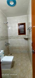 Bathroom Image of 1500 Sq.ft 2 BHK Builder Floor for rent in LDA Colony Lucknow for Rs. 16500
