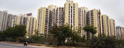 Image of 1135 Sq.ft 2.5 BHK Apartment / Flat for sale in Prateek Laurel, Sector 120, Noida for Rs. 12500000