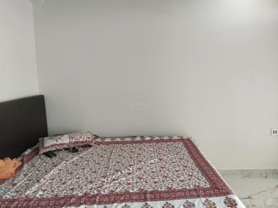 Servant Room Image of 4500 Sq.ft 6 BHK Apartment / Flat for sale in Santacruz West Mumbai for Rs. 200000000