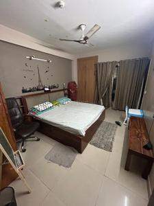 Bedroom Image of 1350 Sq.ft 2.5 BHK Apartment / Flat for sale in Panchsheel Greens 2, Noida Extension Greater Noida for Rs. 11000000