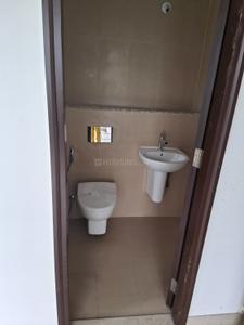 Bathroom Image of 535 Sq.ft 1.5 BHK Apartment / Flat for rent in Runwal Forests, Kanjurmarg West Mumbai for Rs. 61000