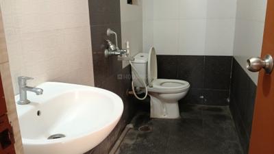 Image of 896 Sq.ft 2 BHK Apartment / Flat for rent in Eden Tolly Lakeside, Kabardanga, Kolkata for Rs. 13000