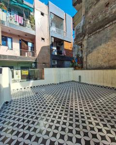 Image of 500 Sq.ft 3 BHK Independent House for sale in Dwarka Mor, New Delhi for Rs. 9500000