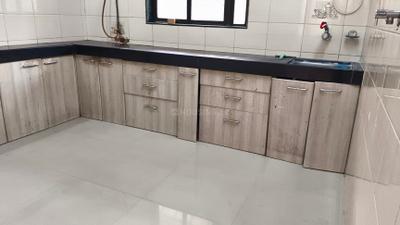 Kitchen Image of 730 Sq.ft 2 BHK Apartment / Flat for rent in Borivali West Mumbai for Rs. 50000