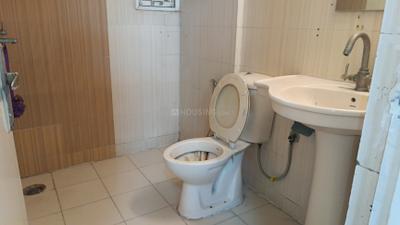 Image of 1450 Sq.ft 2.5 BHK Apartment / Flat for sale in Panchsheel Wellington, Crossings Republik, Ghaziabad for Rs. 9700000