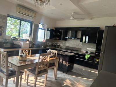 Kitchen Image of 4200 Sq.ft 4 BHK Villa for sale in Jaypee Kingswood Oriental, Sector 128 Noida for Rs. 110000000
