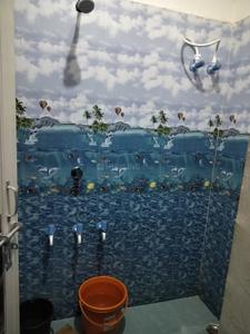 Bathroom Image of 150 Sq.ft 1 BHK Apartment / Flat for rent in Jhansi Khas Jhansi for Rs. 7000