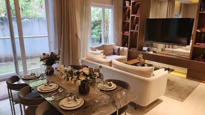 Living Room Image of 630 Sq.ft 2 BHK Apartment / Flat for sale in Purva Clermont, Chembur Mumbai for Rs. 27000000