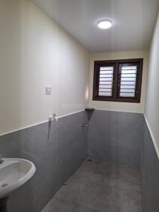 Bathroom Image of 1400 Sq.ft 2 BHK Apartment / Flat for rent in Asaripallam Nagercoil for Rs. 8500
