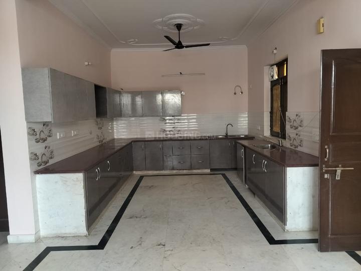 Sector 100 Kitchen 1