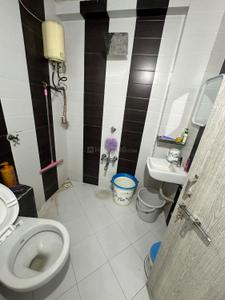 Bathroom Image of 1700 Sq.ft 3 BHK Apartment / Flat for sale in Simandhar Tower, Bodakdev Ahmedabad for Rs. 15100000