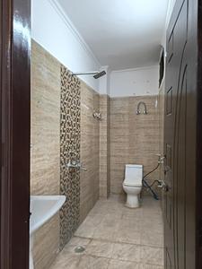 Bathroom Image of 860 Sq.ft 2 BHK Builder Floor for sale in Vasundhara Ghaziabad for Rs. 5900000