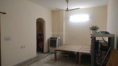 Living Room Image of 850 Sq.ft 2 BHK Builder Floor for rent in Sector 15 Gurgaon for Rs. 27000