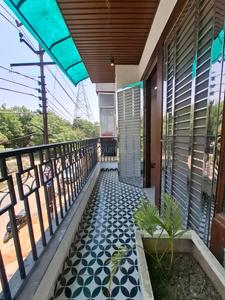 Balcony Image of 1800 Sq.ft 4 BHK Builder Floor for sale in Vasundhara Ghaziabad for Rs. 17900000