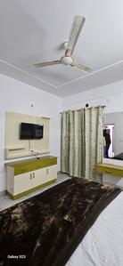 Image of 2500 Sq.ft 3.5 BHK Apartment / Flat for rent in Greater Kailash, Jammu for Rs. 39999