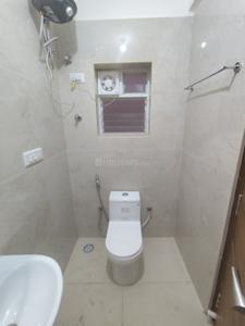 Bathroom Image of 1200 Sq.ft 2 BHK Apartment / Flat for rent in Varanasi Bengaluru for Rs. 23000