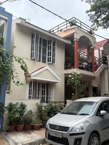 Image of 2000 Sq.ft 2 BHK Independent House for sale in Kalyan Nagar, Bengaluru for Rs. 35000000