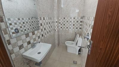Image of 2700 Sq.ft 3 BHK Builder Floor for rent in Sector 50, Gurgaon for Rs. 65000