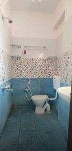 Bathroom Image of 1750 Sq.ft 3 BHK Apartment / Flat for rent in Vedayapalem Nellore for Rs. 17500