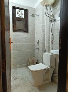 Image of 800 Sq.ft 3 BHK Builder Floor for sale in Govindpuri Extension, New Delhi for Rs. 8000000