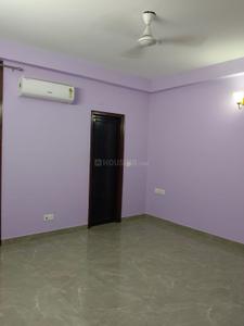 Bedroom Image of 1125 Sq.ft 3 BHK Builder Floor for rent in Chittaranjan Park New Delhi for Rs. 70000