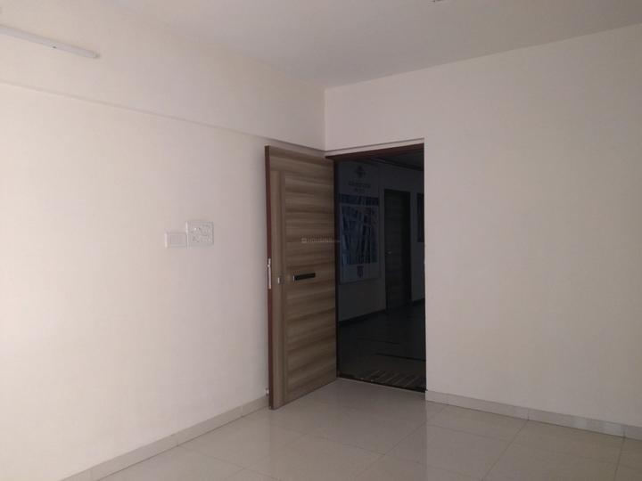 Evershine Amavi 303 by Evershine Developers Main Image 1