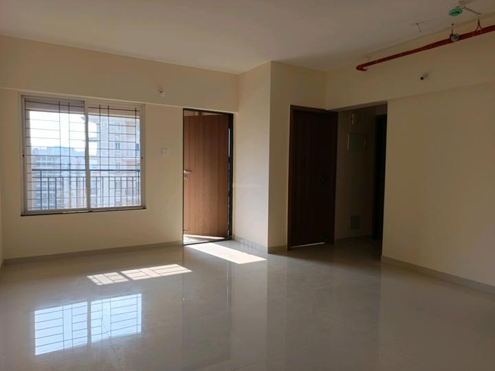 Vertical Alcinia Main Image 1